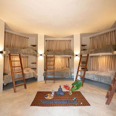 Leisy'S Garden Hostel & Rooms Samana エクステリア 写真