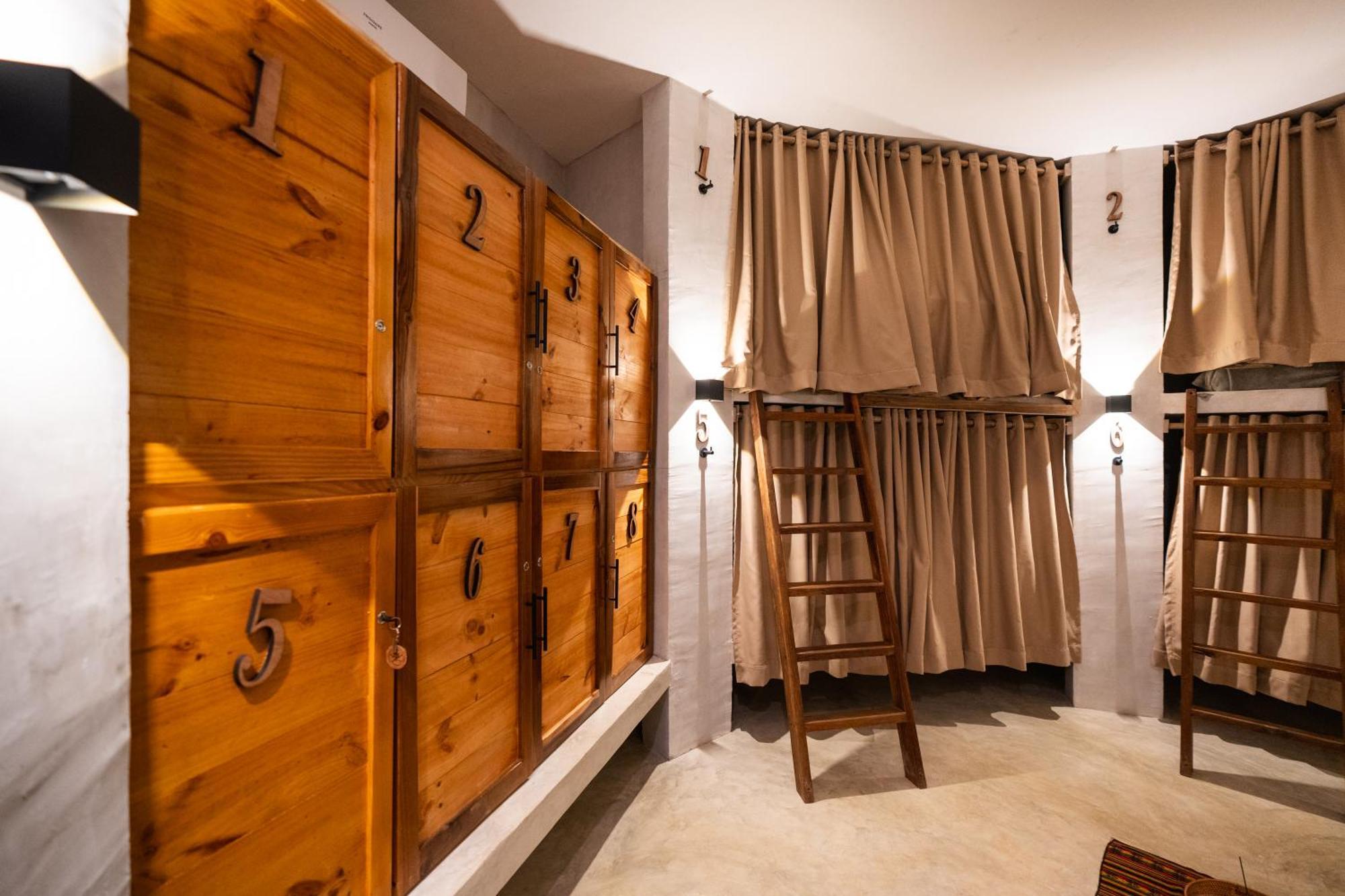 Leisy'S Garden Hostel & Rooms Samana エクステリア 写真