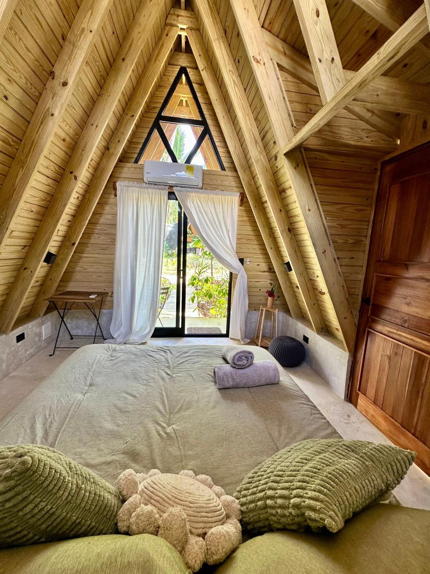 Leisy'S Garden Hostel & Rooms Samana エクステリア 写真